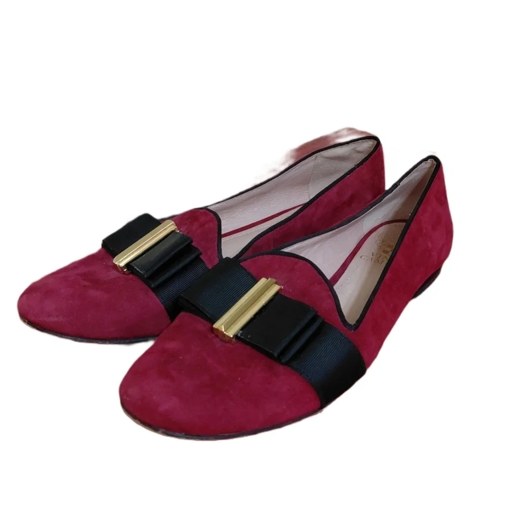 Vince Camuto elegant red